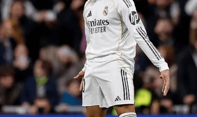 姆巴佩伤缺三周，皇马真相即将揭晓：毒瘤还是救星？