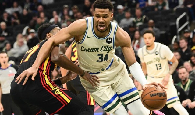 字母24+5奥孔古21+8 沃克23分老鹰逆转雄鹿迎5连胜