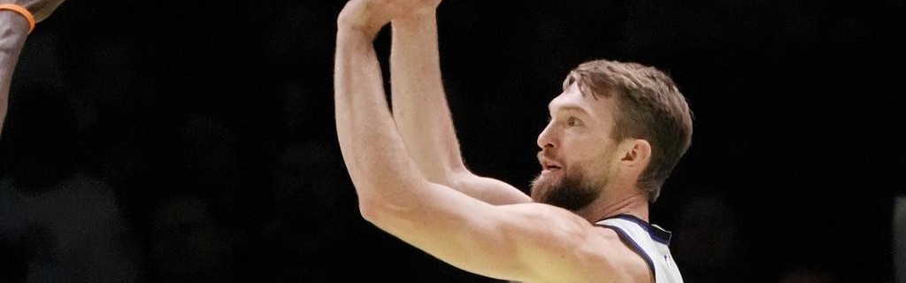 中锋市场火热！曝小萨浓眉罗威等均在货架上