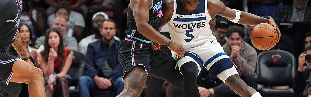 爱德华兹33分鲍威尔21分 热火不敌森林狼