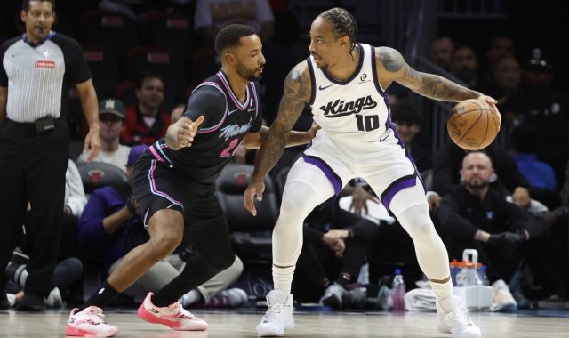 拉文42分威少12+10 哈克斯27分国王胜热火