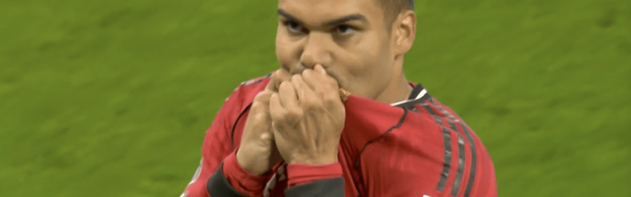 B费助攻曼联2-1重返欧冠成定局！卡里克效仿穆帅险胜，解释三中卫原因