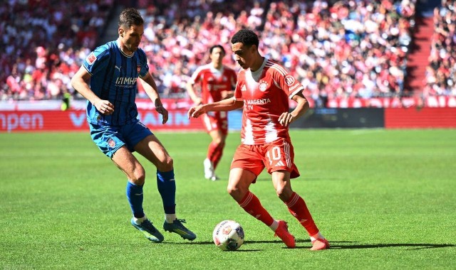 随着拜仁3-3，斯图加特3-3，不莱梅1-3，德甲最新积分榜出炉