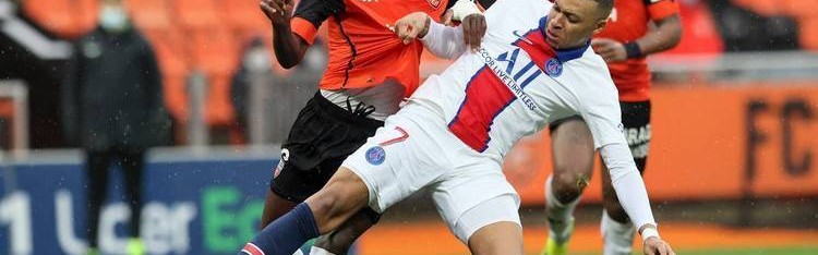 巴黎主场迎战欧塞尔，争夺法甲第六轮关键战，巴黎进攻强但伤病困扰，欧塞尔防守稳固。