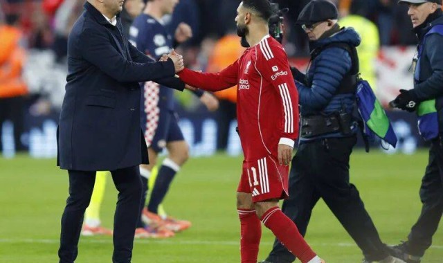 天空体育：阿森纳击败曼联，扩大领先优势，曼城维拉均落败