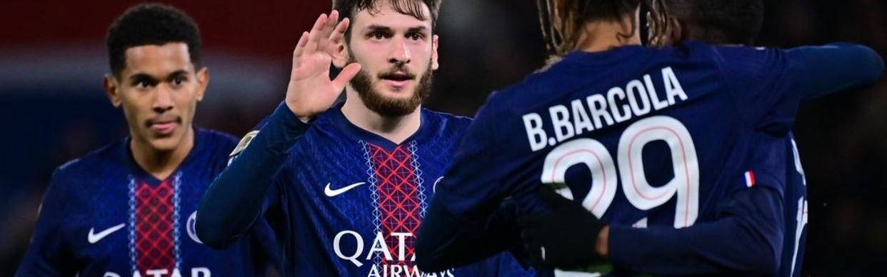 法甲大冷门爆发，黑马朗斯升榜首，强势压制巴黎圣日耳曼争冠局势