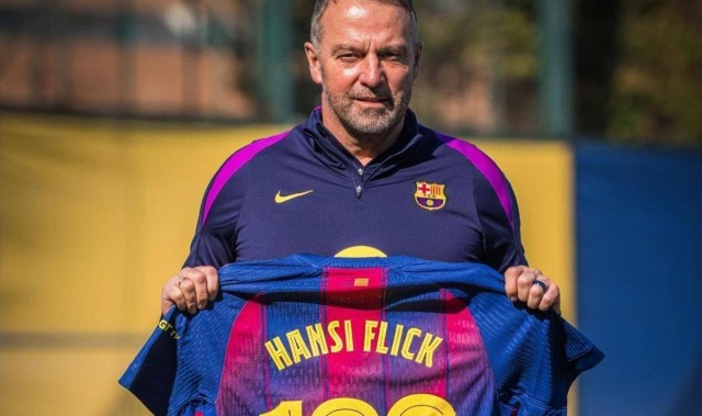 今晚23点15分，西甲争冠关键战！巴萨主帅第100战，亚马尔冲击两双