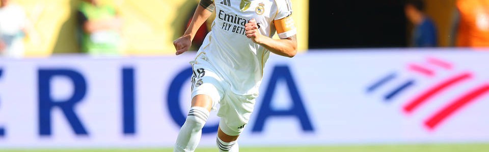 曼联7000万就想挖皇马队长？佛爷怒怼：再加1亿也不卖！