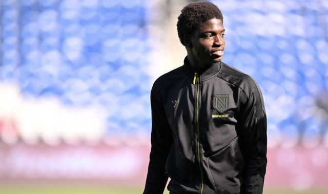 克瓦拉茨赫利亚：和路易斯·恩里克在一起，你要像非常饥饿一样去防守——王子公园欧冠半决赛前瞻