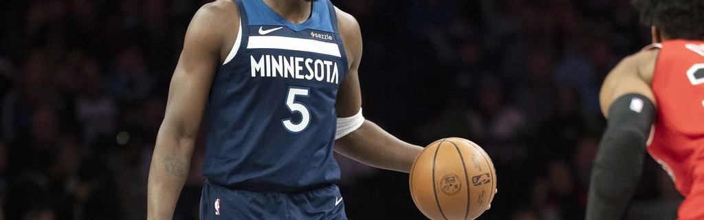 爱德华兹20分吉迪21+6 森林狼不敌公牛4连败