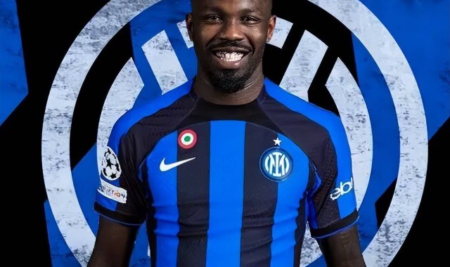 醒一醒！孔蒂的那不勒斯早已不配！本赛季意甲冠军彻底没戏！