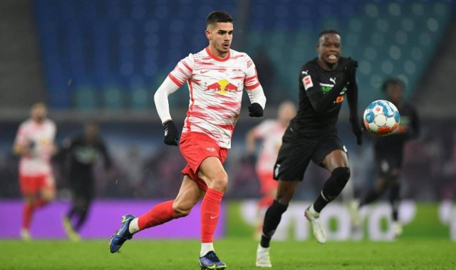 25180期胜负彩足彩：德甲大战在即！莱红牛剑指三分，法兰克福如何应对？