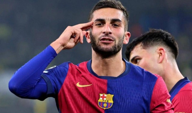 欧冠一夜冷门不断，18岁天才单挑2亿巨星，切尔西3-0完胜巴萨，弗里克战术失灵了？