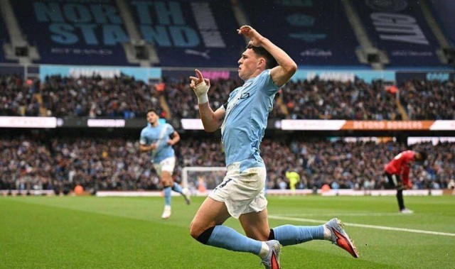 8分劣势2轮抹平！瓜迪奥拉调整策略，哈兰德补强短板，曼城回来了