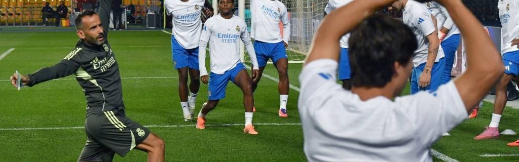 西甲经典对决：皇家马德里与巴塞罗那的世纪之战