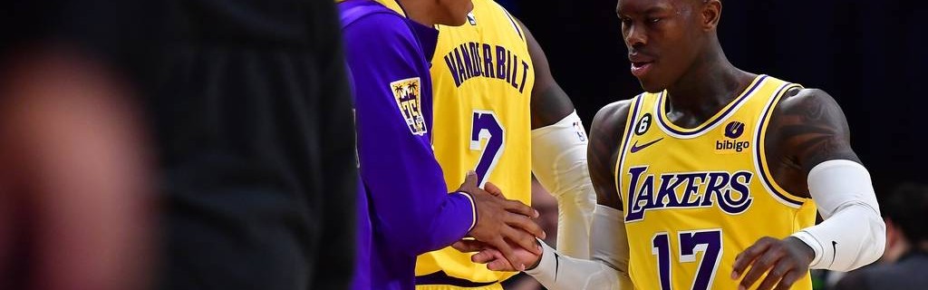 施罗德：在湖人时有个队友不适合打季后赛 我不想说是谁